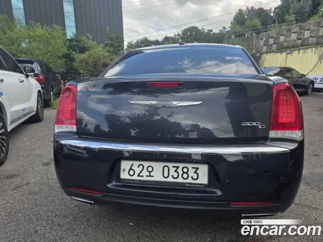 Chrysler 300C 2016 3.6 автомат (гидро), миниатюра 3 Chrysler 300C 2016 3.6 автомат (гидро), миниатюра 3