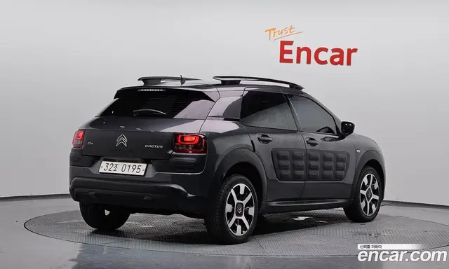 Citroen C4 Cactus 2016 1.6 автомат (гидро), миниатюра 2 Citroen C4 Cactus 2016 1.6 автомат (гидро), миниатюра 2