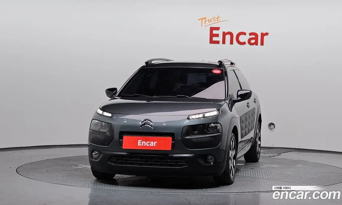 Citroen C4 Cactus 2016 1.6 автомат (гидро), фото 3 Citroen C4 Cactus 2016 1.6 автомат (гидро), фото 3