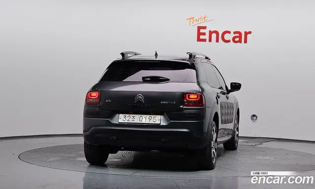 Citroen C4 Cactus 2016 1.6 автомат (гидро), миниатюра 4 Citroen C4 Cactus 2016 1.6 автомат (гидро), миниатюра 4