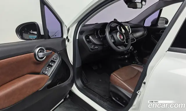 Fiat 500X 2016 2.0 автомат (гидро), миниатюра 10 Fiat 500X 2016 2.0 автомат (гидро), миниатюра 10