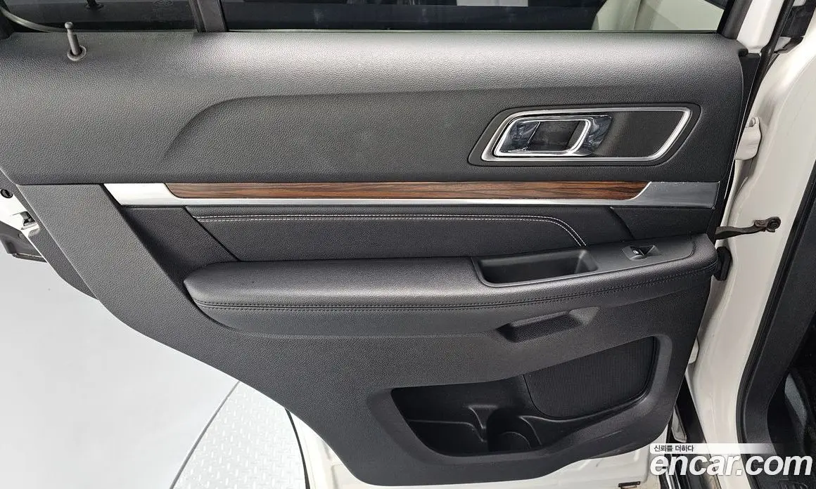 Ford Explorer 2018 2.3 автомат (гидро), фото 15 Ford Explorer 2018 2.3 автомат (гидро), фото 15