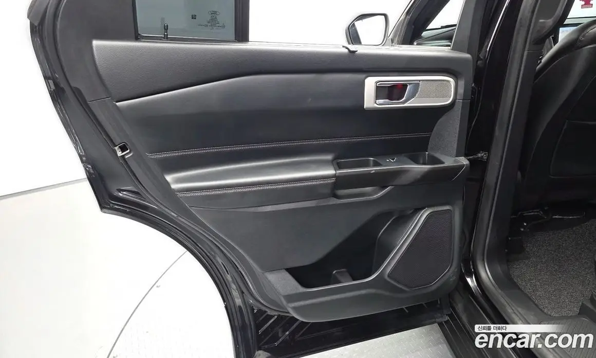 Ford Explorer 2020 2.3 автомат (гидро), фото 15