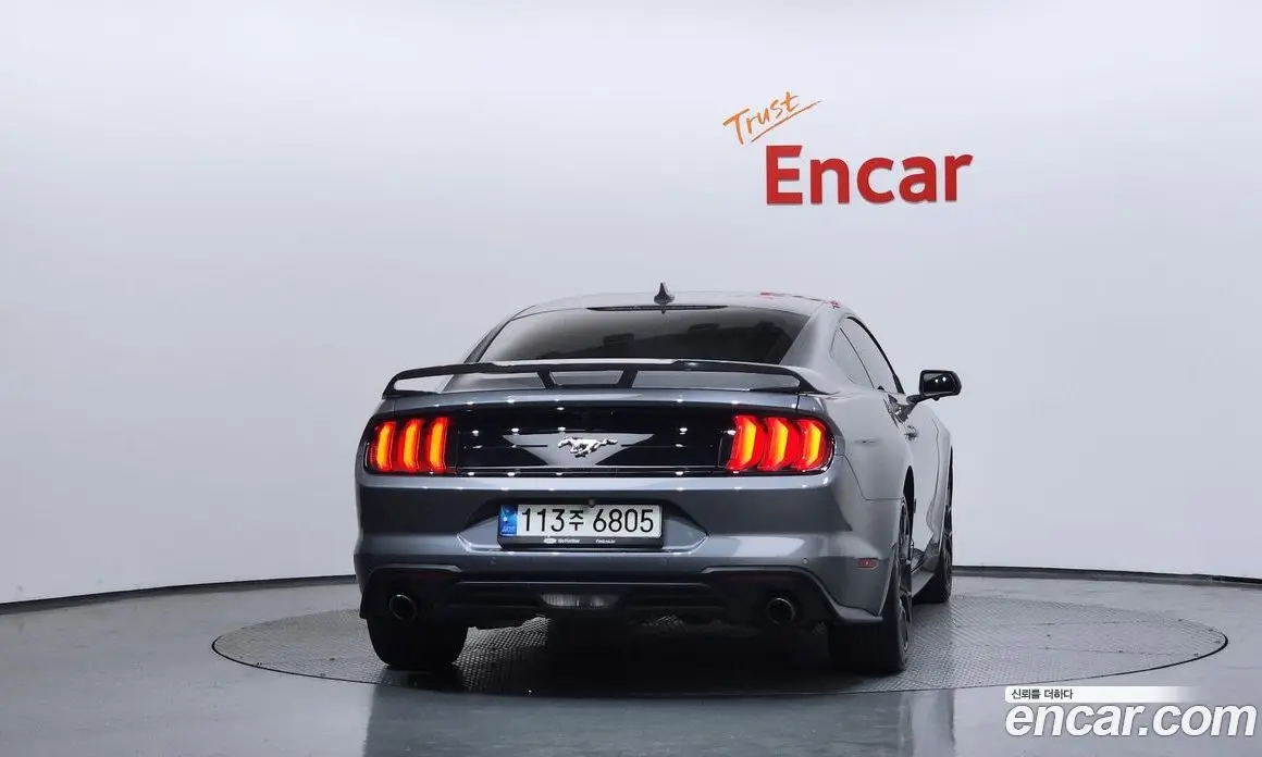 Ford Mustang 2021 2.3 автомат (гидро), фото 4 Ford Mustang 2021 2.3 автомат (гидро), фото 4