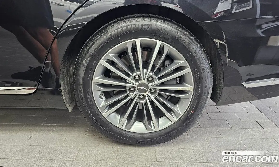 Genesis EQ900 2018 3.8 автомат (гидро), фото 7 Genesis EQ900 2018 3.8 автомат (гидро), фото 7