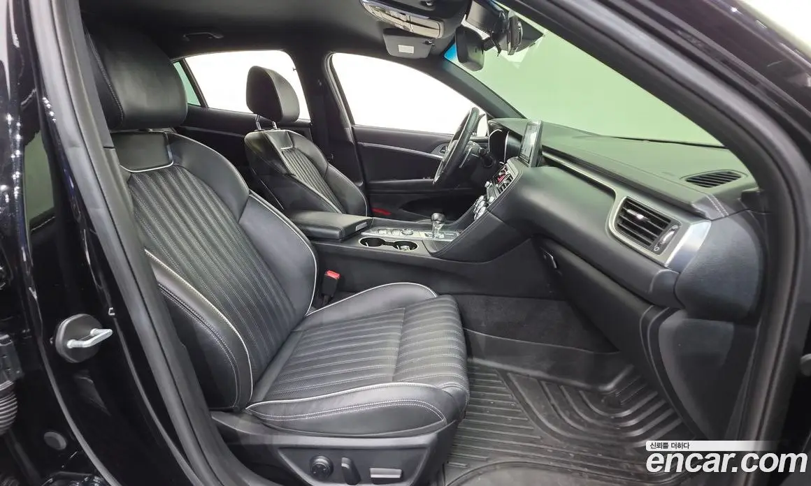 Genesis G70 2019 2.0 автомат (гидро), фото 10