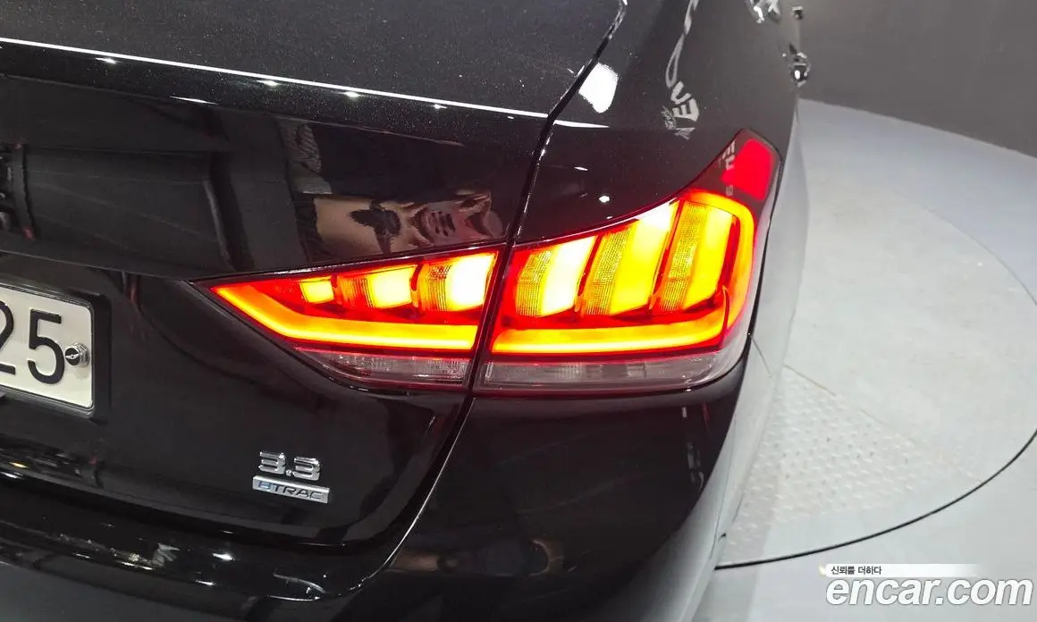 Genesis G80 2017 3.3 автомат (гидро), фото 9 Genesis G80 2017 3.3 автомат (гидро), фото 9