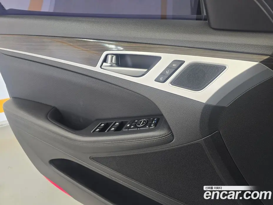 Genesis G80 2019 3.3 автомат (гидро), фото 19
