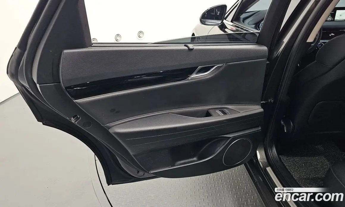 Genesis G80 2023 2.5 автомат (гидро), фото 15 Genesis G80 2023 2.5 автомат (гидро), фото 15