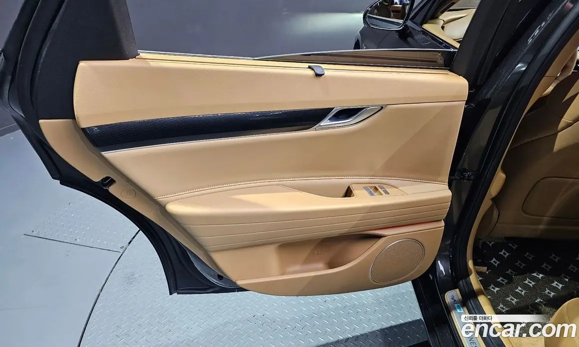 Genesis G80 2024 2.5 автомат (гидро), фото 15