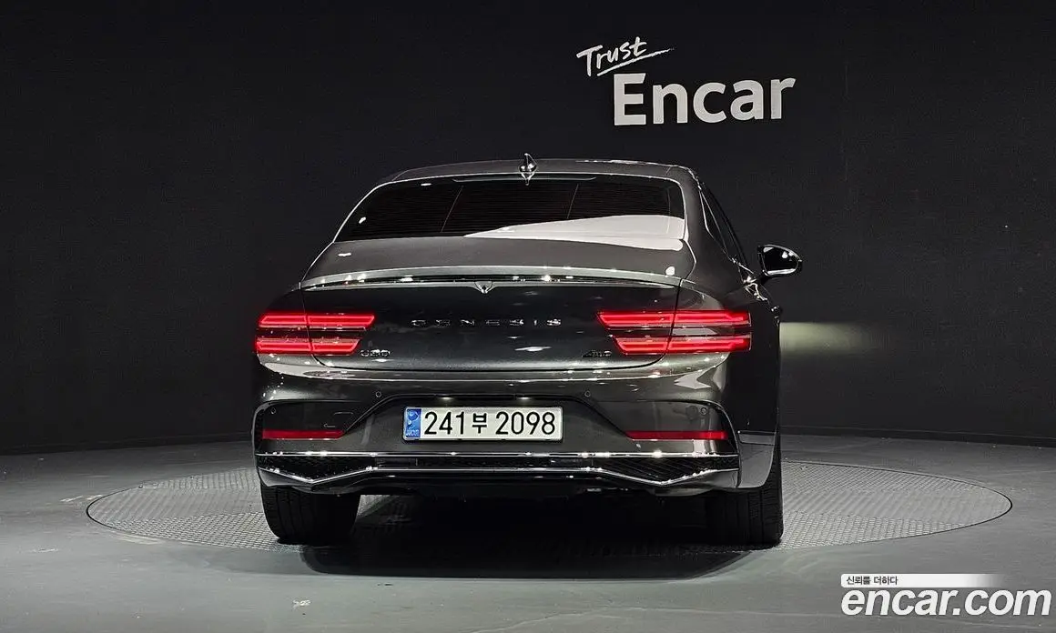 Genesis G80 2024 2.5 автомат (гидро), фото 4