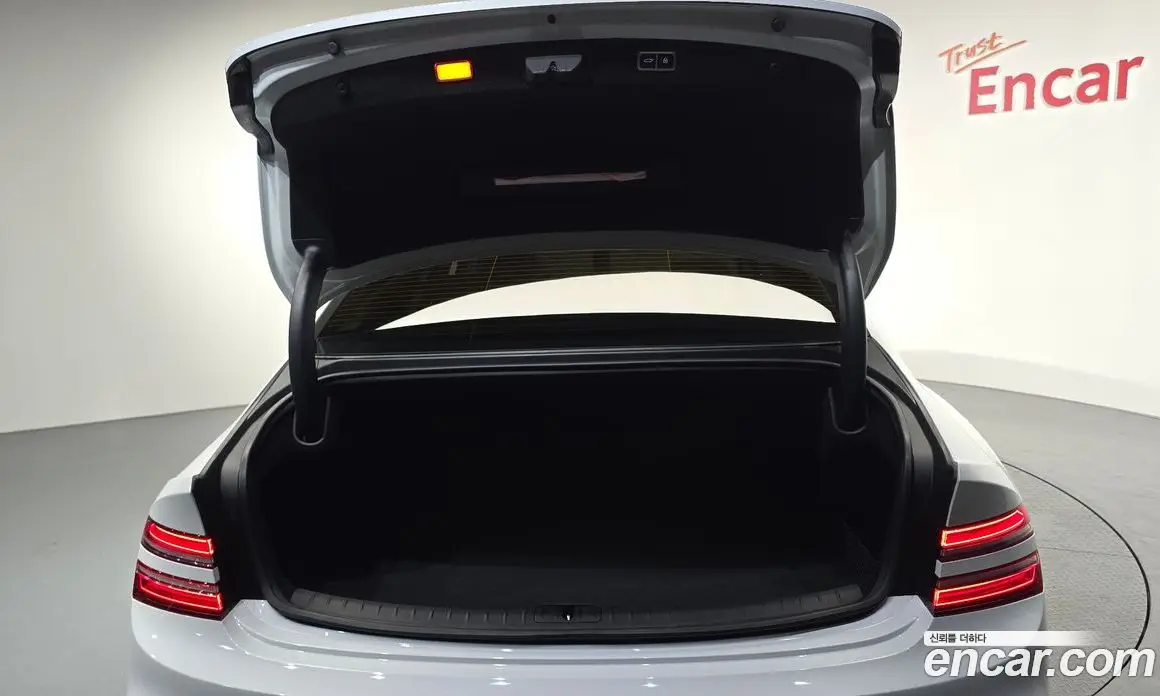 Genesis G80 2024 2.5 автомат (гидро), фото 23 Genesis G80 2024 2.5 автомат (гидро), фото 23