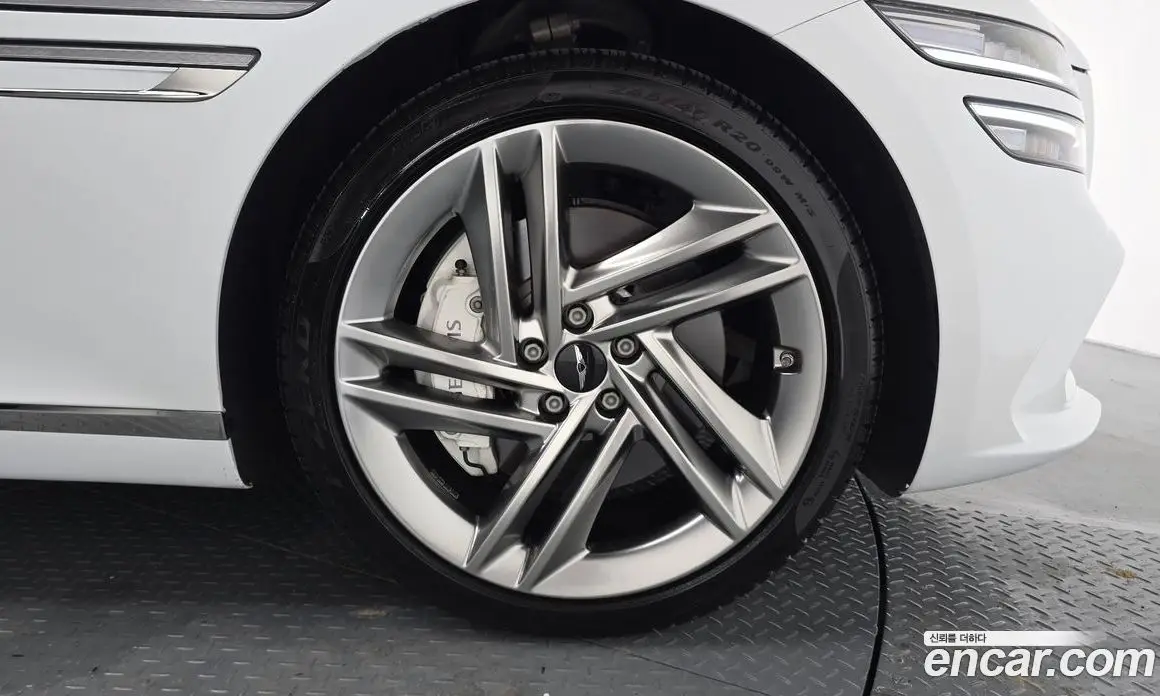Genesis G80 2024 2.5 автомат (гидро), фото 6 Genesis G80 2024 2.5 автомат (гидро), фото 6