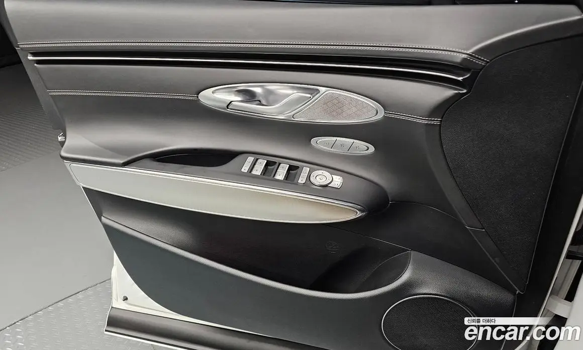 Genesis GV70 2021 2.5 автомат (гидро), фото 14