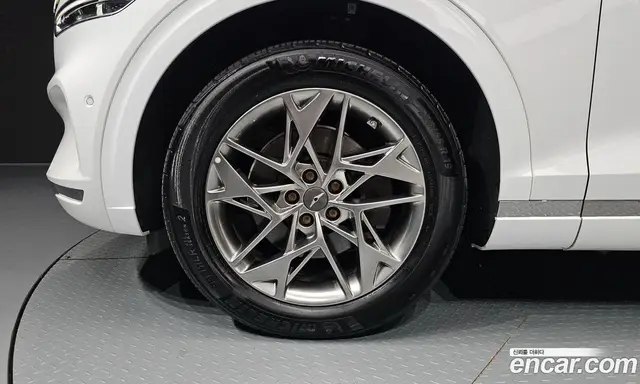 Genesis GV70 2021 2.5 автомат (гидро), миниатюра 5