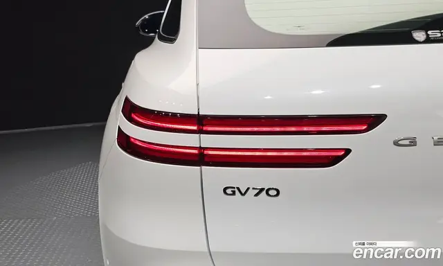 Genesis GV70 2021 2.5 автомат (гидро), миниатюра 9