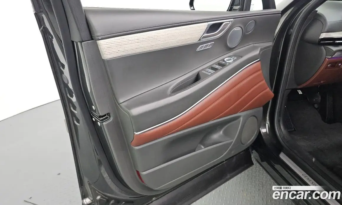 Genesis GV80 2023 2.5 автомат (гидро), фото 14