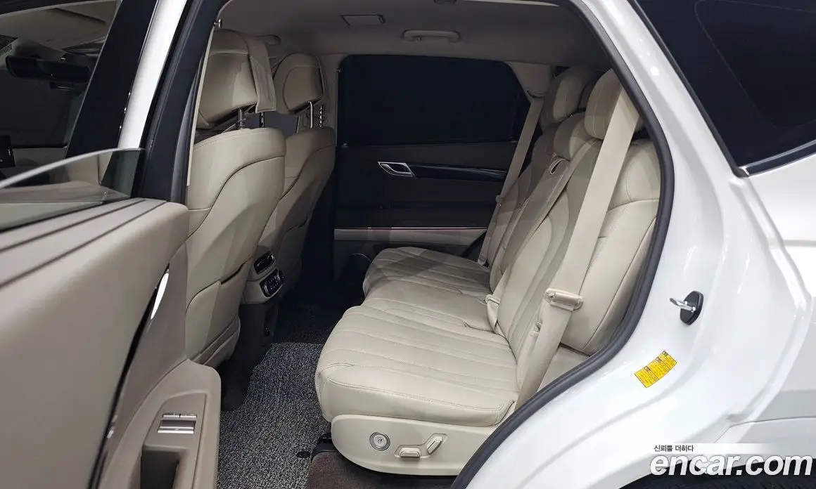 Genesis GV80 2023 2.5 автомат (гидро), фото 12 Genesis GV80 2023 2.5 автомат (гидро), фото 12