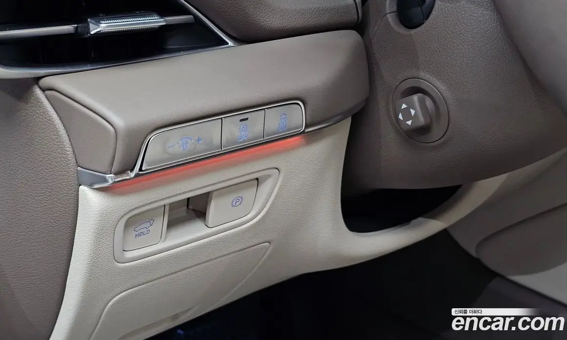 Genesis GV80 2023 2.5 автомат (гидро), фото 17 Genesis GV80 2023 2.5 автомат (гидро), фото 17