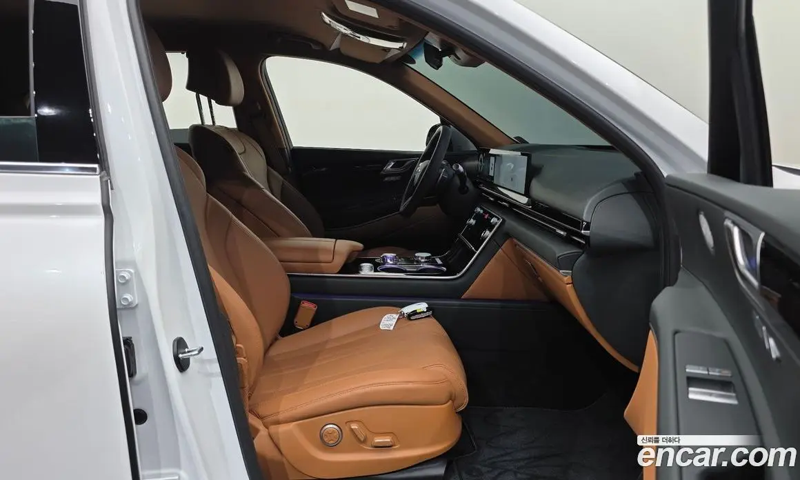 Genesis GV80 2025 2.5 автомат (гидро), фото 13 Genesis GV80 2025 2.5 автомат (гидро), фото 13