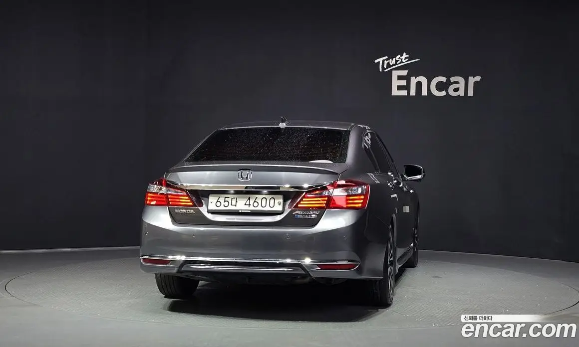 Honda Accord 2017 2.0 автомат (гидро), фото 4 Honda Accord 2017 2.0 автомат (гидро), фото 4