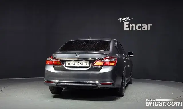 Honda Accord 2017 2.0 автомат (гидро), миниатюра 4 Honda Accord 2017 2.0 автомат (гидро), миниатюра 4
