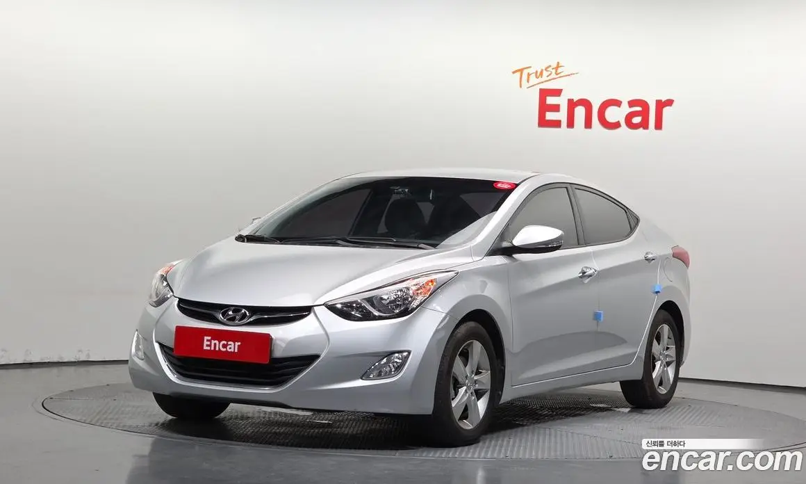 Hyundai Avante 2013 1.6 автомат (гидро), фото 1 Hyundai Avante 2013 1.6 автомат (гидро), фото 1