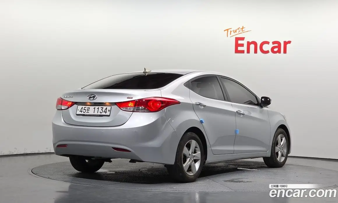 Hyundai Avante 2013 1.6 автомат (гидро), фото 2 Hyundai Avante 2013 1.6 автомат (гидро), фото 2