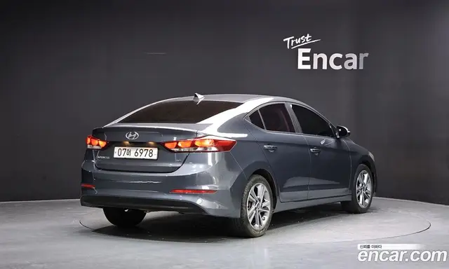 Hyundai Avante 2018 1.6 автомат (гидро), миниатюра 2 Hyundai Avante 2018 1.6 автомат (гидро), миниатюра 2