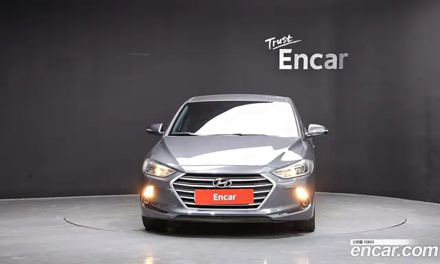 Hyundai Avante 2018 1.6 автомат (гидро), миниатюра 3 Hyundai Avante 2018 1.6 автомат (гидро), миниатюра 3