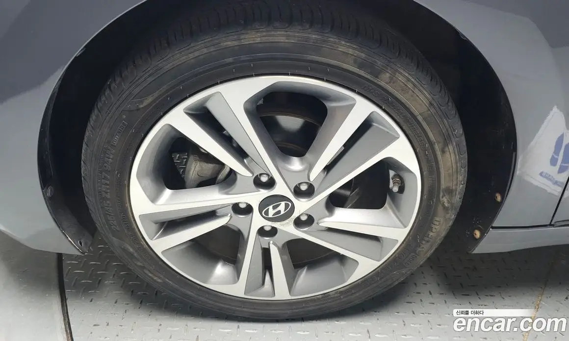 Hyundai Avante 2018 1.6 автомат (гидро), фото 5 Hyundai Avante 2018 1.6 автомат (гидро), фото 5