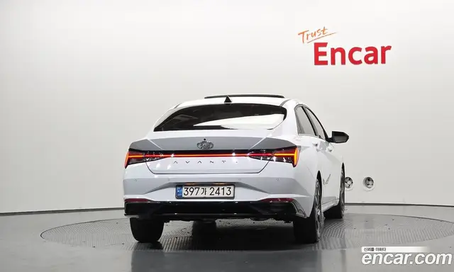 Hyundai Avante 2021 1.6 автомат (гидро), миниатюра 4