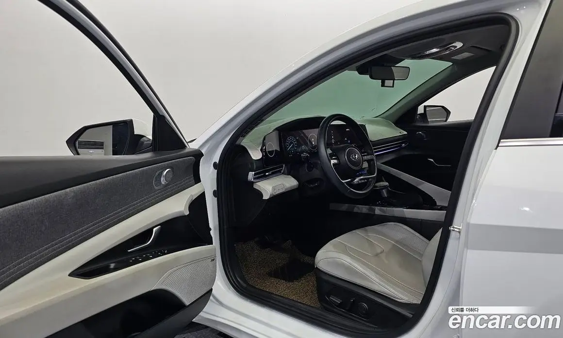 Hyundai Avante 2022 1.6 автомат (гидро), фото 13 Hyundai Avante 2022 1.6 автомат (гидро), фото 13