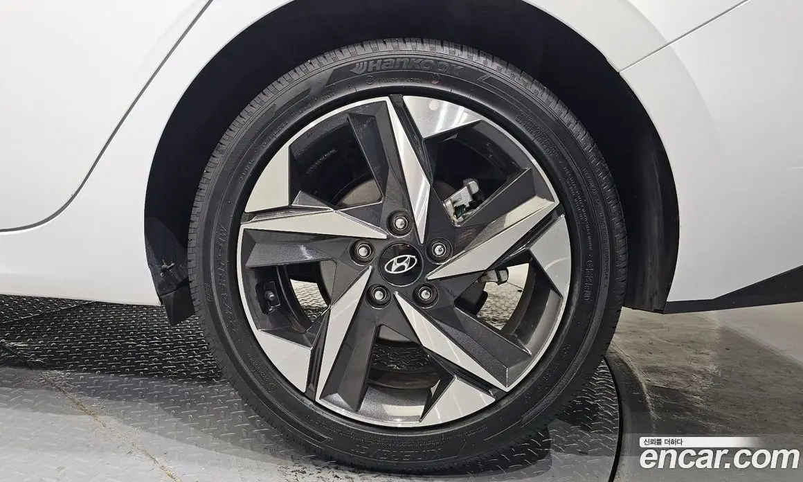 Hyundai Avante 2022 1.6 автомат (гидро), фото 7 Hyundai Avante 2022 1.6 автомат (гидро), фото 7