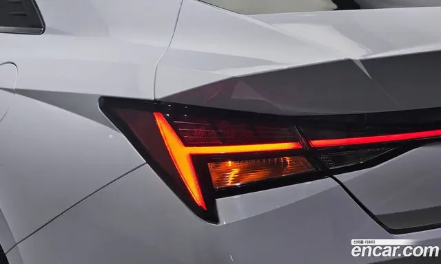 Hyundai Avante 2022 1.6 автомат (гидро), миниатюра 9 Hyundai Avante 2022 1.6 автомат (гидро), миниатюра 9
