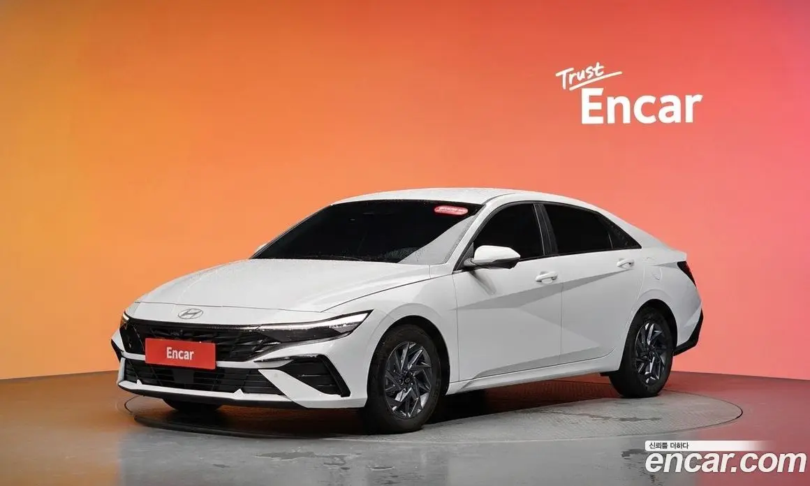 Hyundai Avante 2023 1.6 автомат (гидро), фото 37