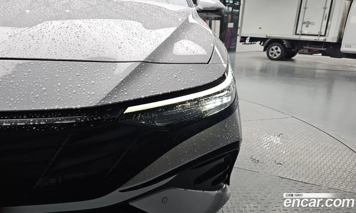 Hyundai Avante 2023 1.6 автомат (гидро), фото 7