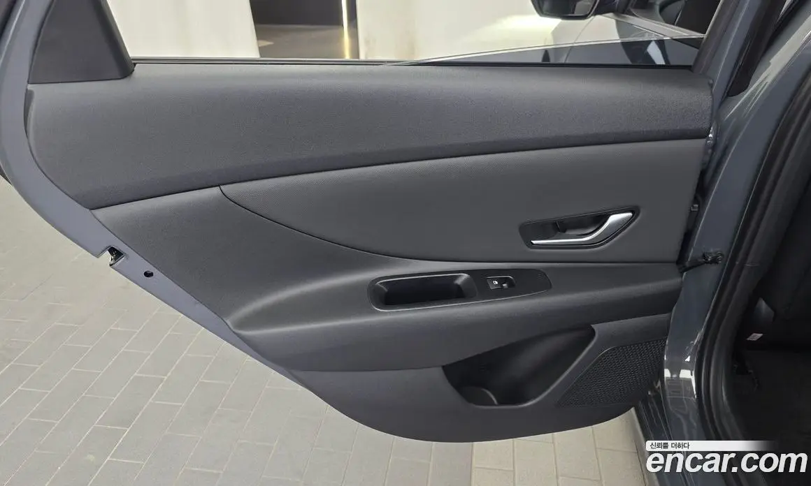 Hyundai Avante 2025 1.6 автомат (гидро), фото 15