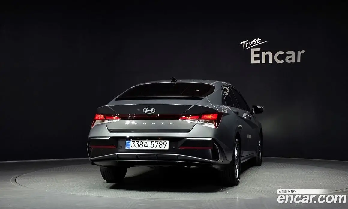 Hyundai Avante 2025 1.6 автомат (гидро), фото 4