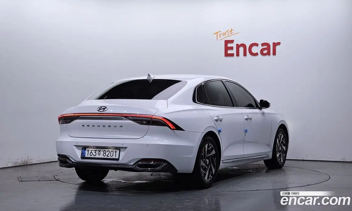 Hyundai Grandeur 2020 2.4 автомат (гидро), фото 2 Hyundai Grandeur 2020 2.4 автомат (гидро), фото 2