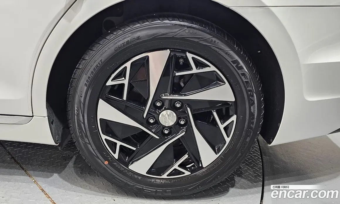 Hyundai Grandeur 2020 2.4 автомат (гидро), фото 5 Hyundai Grandeur 2020 2.4 автомат (гидро), фото 5
