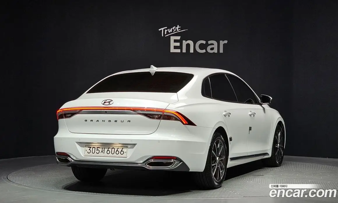 Hyundai Grandeur 2021 2.5 автомат (гидро), фото 2 Hyundai Grandeur 2021 2.5 автомат (гидро), фото 2