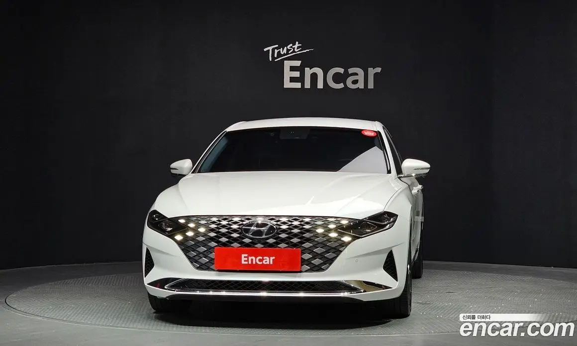 Hyundai Grandeur 2021 2.5 автомат (гидро), фото 3 Hyundai Grandeur 2021 2.5 автомат (гидро), фото 3