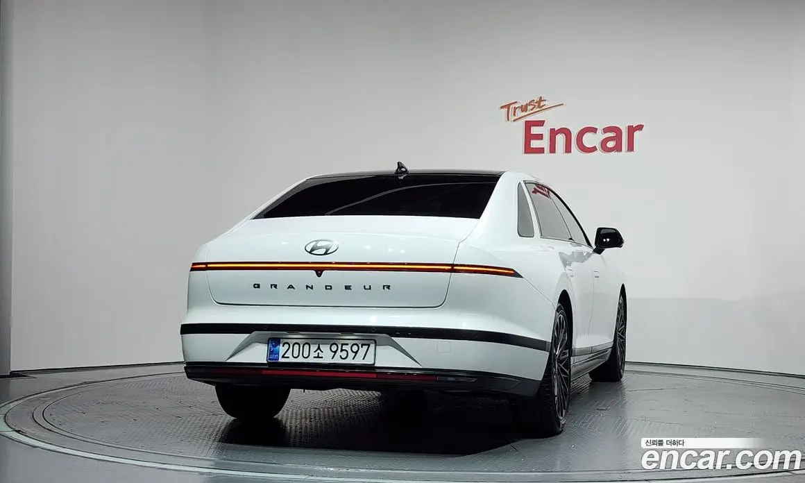 Hyundai Grandeur 2023 2.5 автомат (гидро), фото 4 Hyundai Grandeur 2023 2.5 автомат (гидро), фото 4
