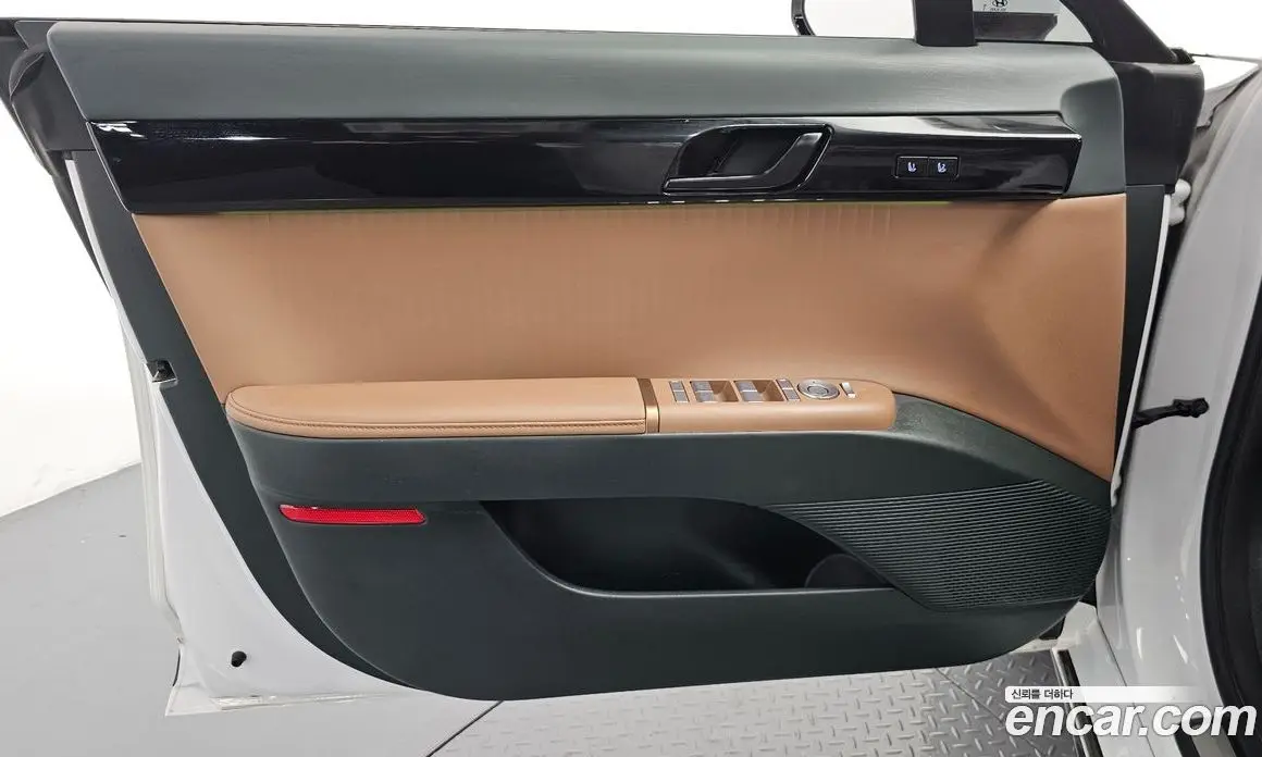 Hyundai Grandeur 2023 1.6 автомат (гидро), фото 14 Hyundai Grandeur 2023 1.6 автомат (гидро), фото 14