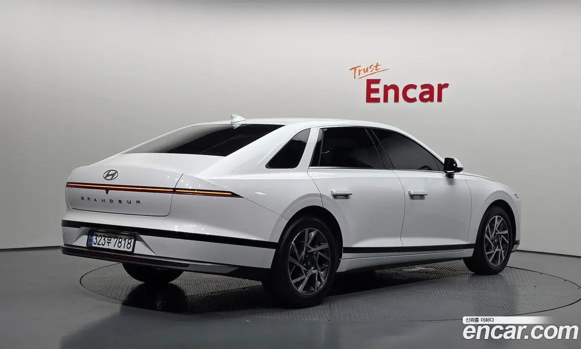 Hyundai Grandeur 2024 2.5 автомат (гидро), фото 2 Hyundai Grandeur 2024 2.5 автомат (гидро), фото 2