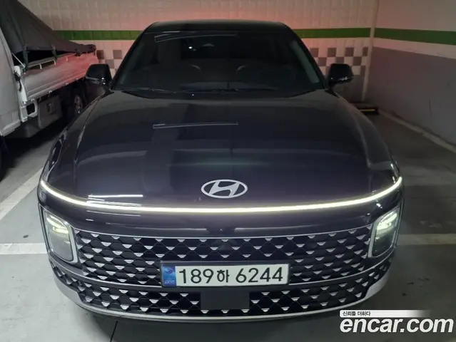Hyundai Grandeur, 2026, 2 050 км