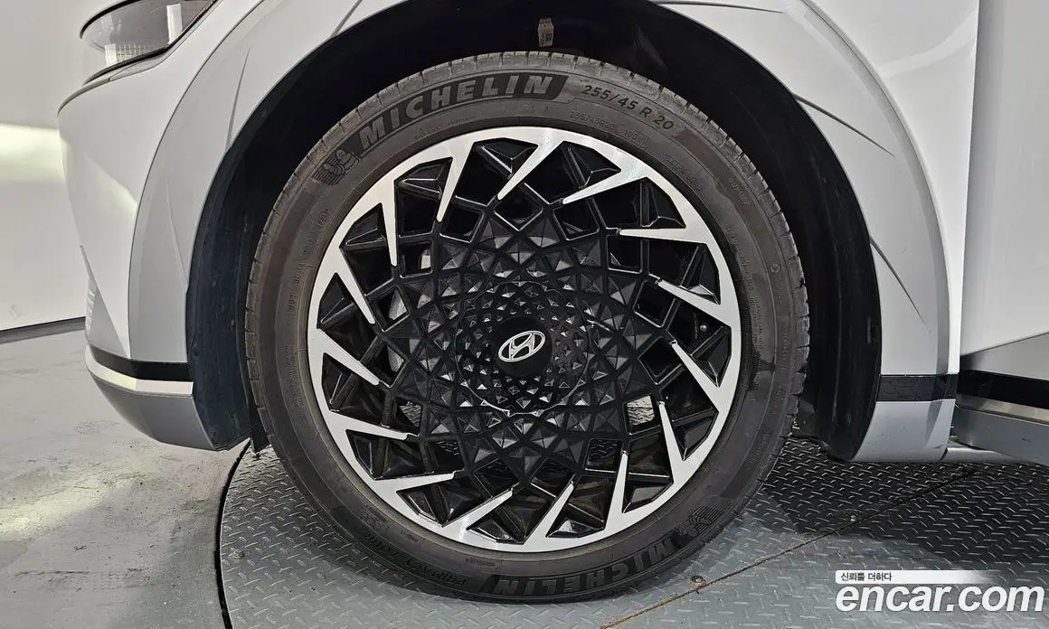 Hyundai Ioniq 5 2022 0.1 автомат (гидро), фото 5