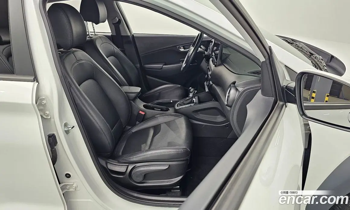 Hyundai Kona 2021 1.6 автомат (гидро), фото 13 Hyundai Kona 2021 1.6 автомат (гидро), фото 13