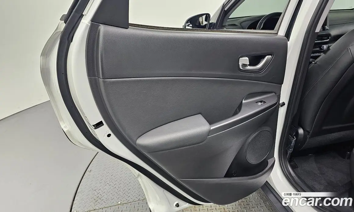 Hyundai Kona 2021 1.6 автомат (гидро), фото 15 Hyundai Kona 2021 1.6 автомат (гидро), фото 15